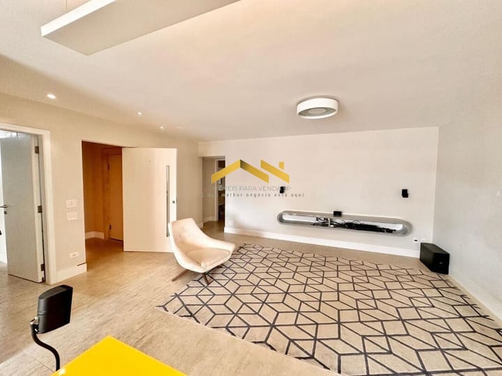 Apartamento à venda com 3 quartos, 150m² - Foto 34