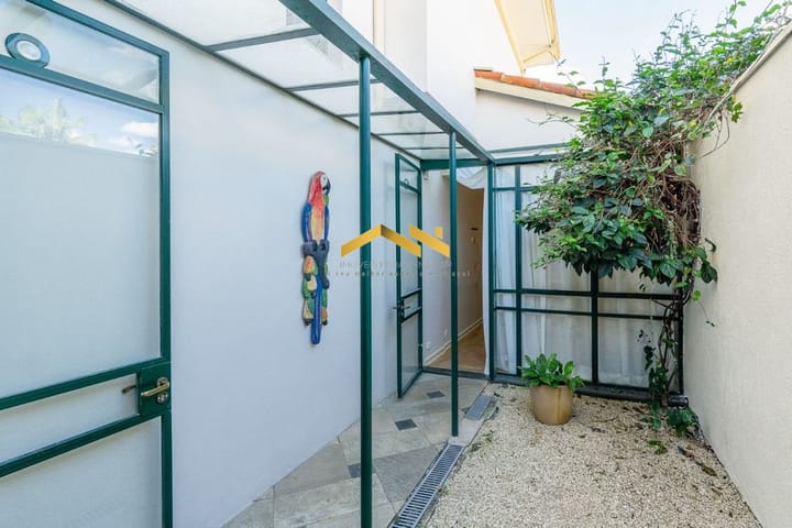 Casa à venda com 3 quartos, 288m² - Foto 15