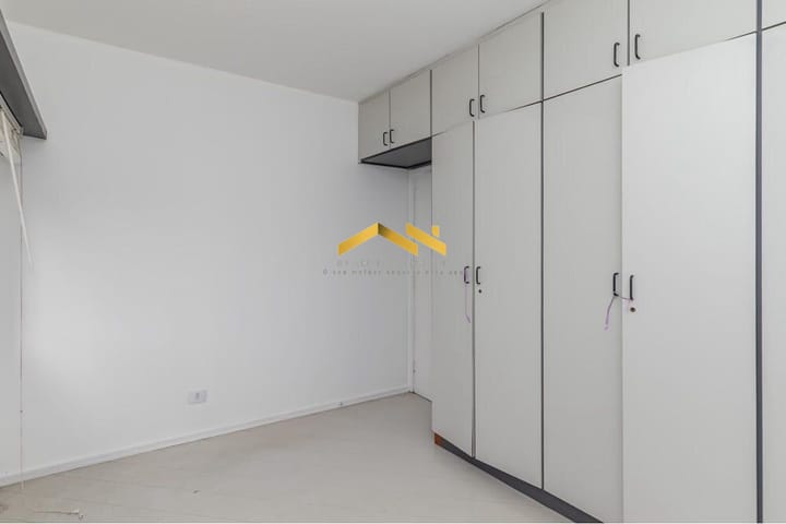 Apartamento à venda com 2 quartos, 70m² - Foto 17