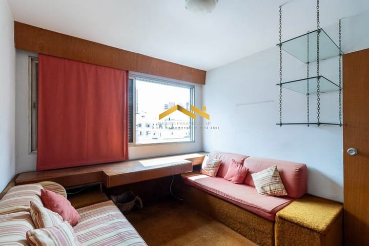 Apartamento à venda com 3 quartos, 137m² - Foto 2