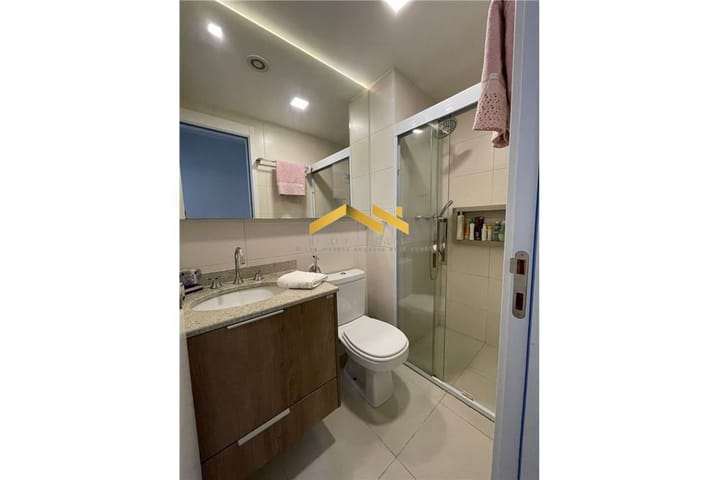 Apartamento à venda com 2 quartos, 71m² - Foto 4