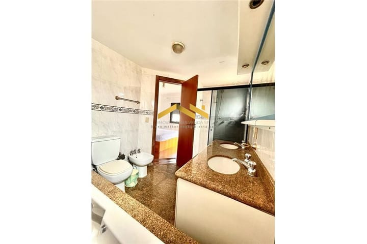 Apartamento à venda com 4 quartos, 177m² - Foto 19