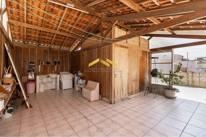 Casa à venda com 3 quartos, 200m² - Foto 6