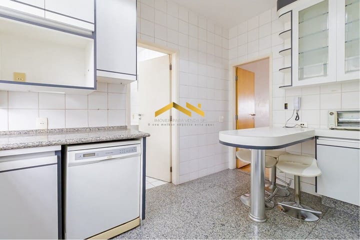 Apartamento à venda com 3 quartos, 153m² - Foto 15