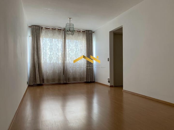 Apartamento à venda com 2 quartos, 72m² - Foto 1