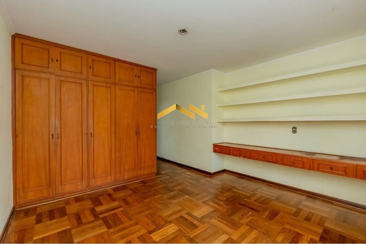 Casa à venda com 3 quartos, 388m² - Foto 14