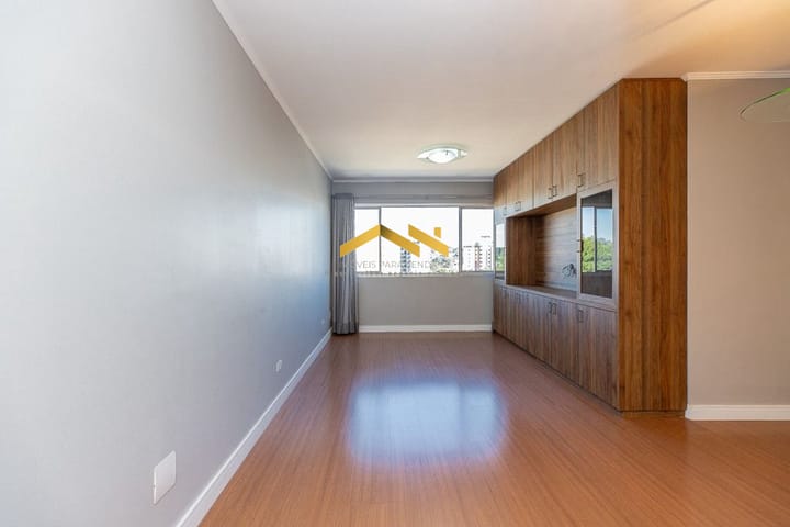 Apartamento à venda com 2 quartos, 81m² - Foto 1