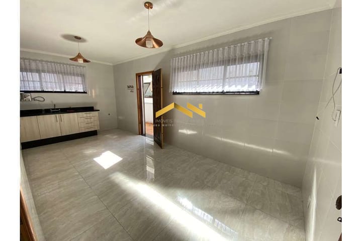 Casa à venda com 3 quartos, 250m² - Foto 33