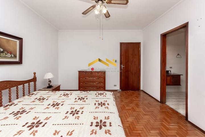 Casa à venda com 4 quartos, 226m² - Foto 15