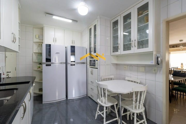 Apartamento à venda com 3 quartos, 129m² - Foto 10