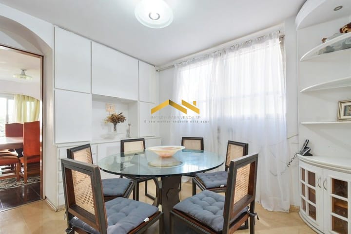 Apartamento à venda com 4 quartos, 204m² - Foto 47