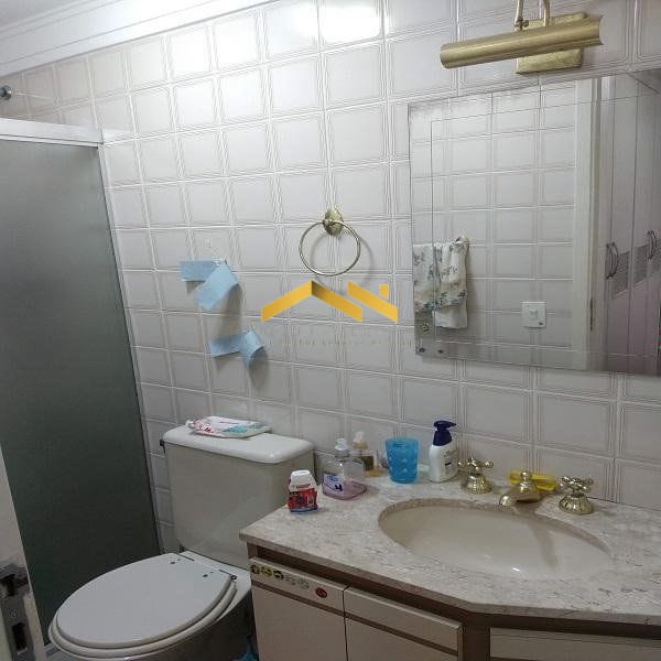 Apartamento à venda com 2 quartos, 80m² - Foto 23