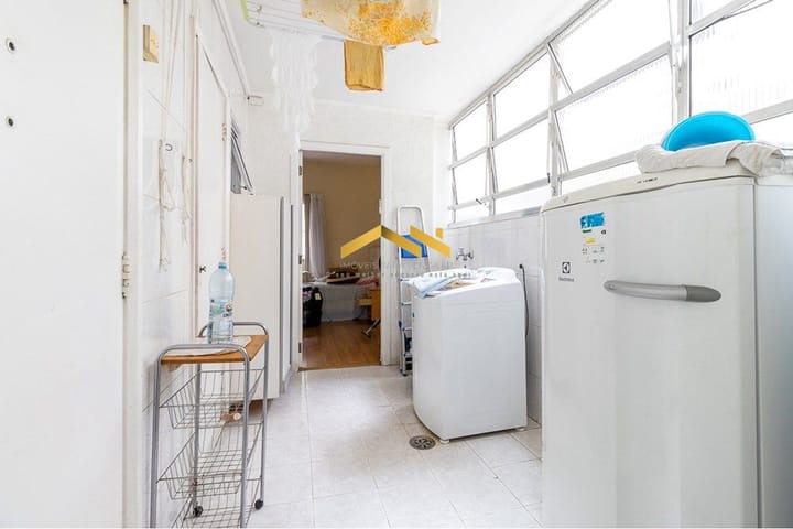 Apartamento à venda com 3 quartos, 188m² - Foto 6