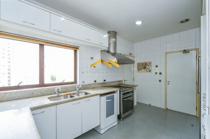 Apartamento à venda com 4 quartos, 270m² - Foto 38