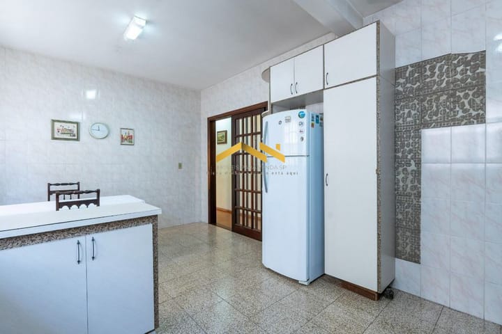 Casa à venda com 3 quartos, 191m² - Foto 5