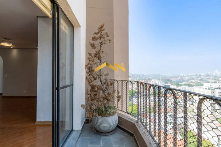 Apartamento à venda com 3 quartos, 223m² - Foto 8