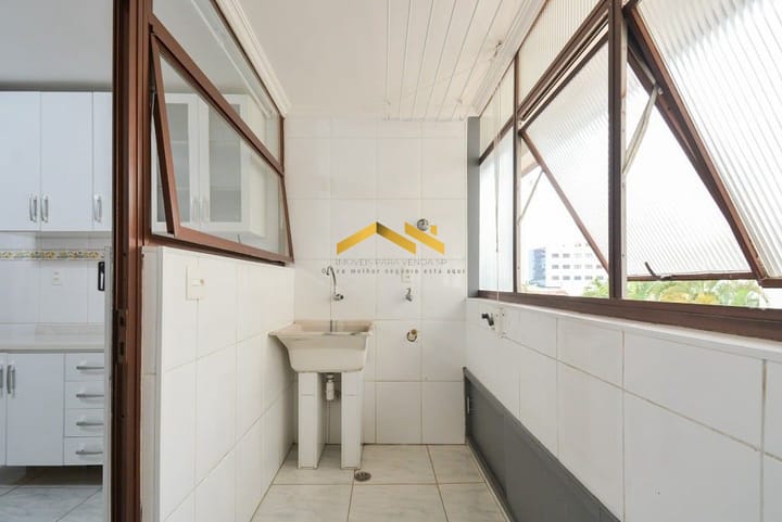 Apartamento à venda com 3 quartos, 100m² - Foto 7