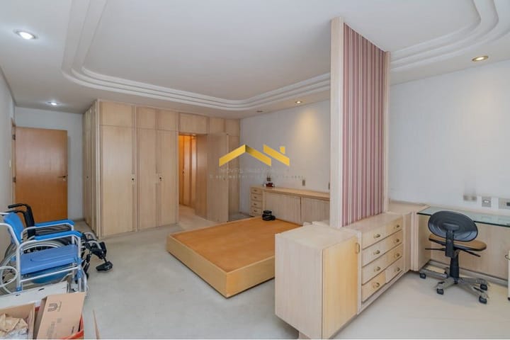 Apartamento à venda com 4 quartos, 238m² - Foto 20