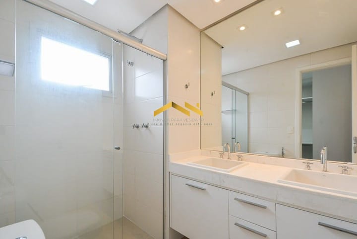 Apartamento à venda com 3 quartos, 157m² - Foto 9