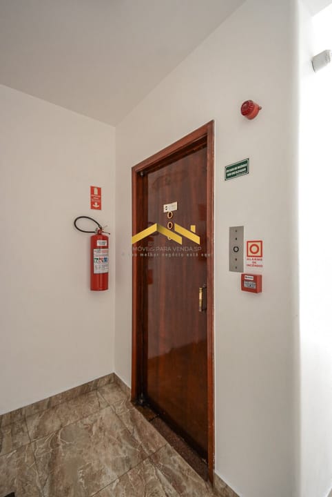 Apartamento à venda com 2 quartos, 82m² - Foto 4