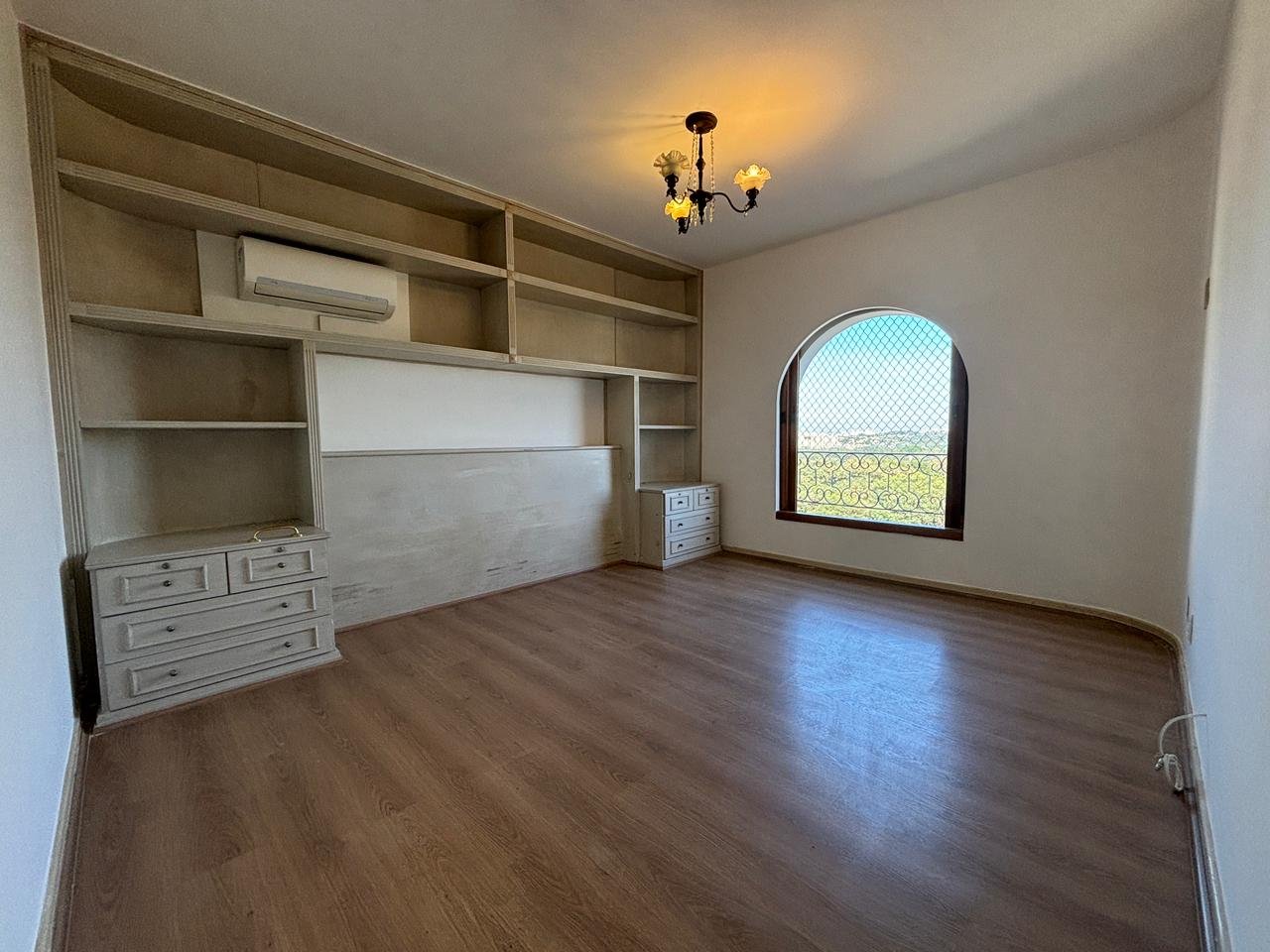 Apartamento à venda com 2 quartos, 218m² - Foto 3