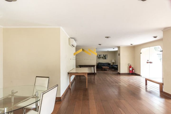 Apartamento à venda com 2 quartos, 70m² - Foto 11