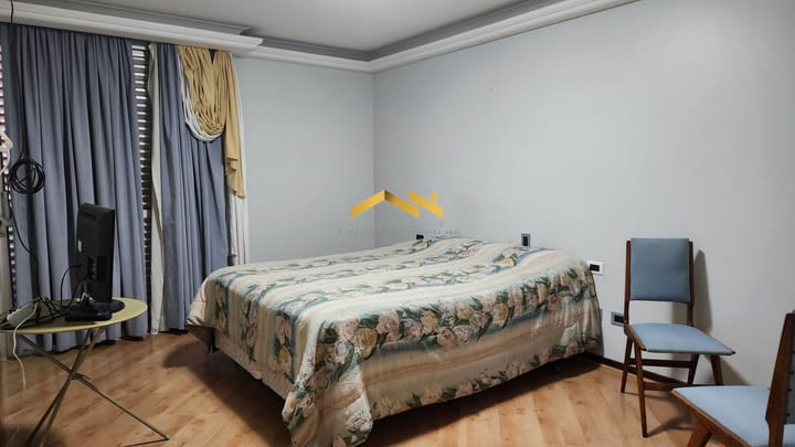 Apartamento à venda com 4 quartos, 220m² - Foto 12