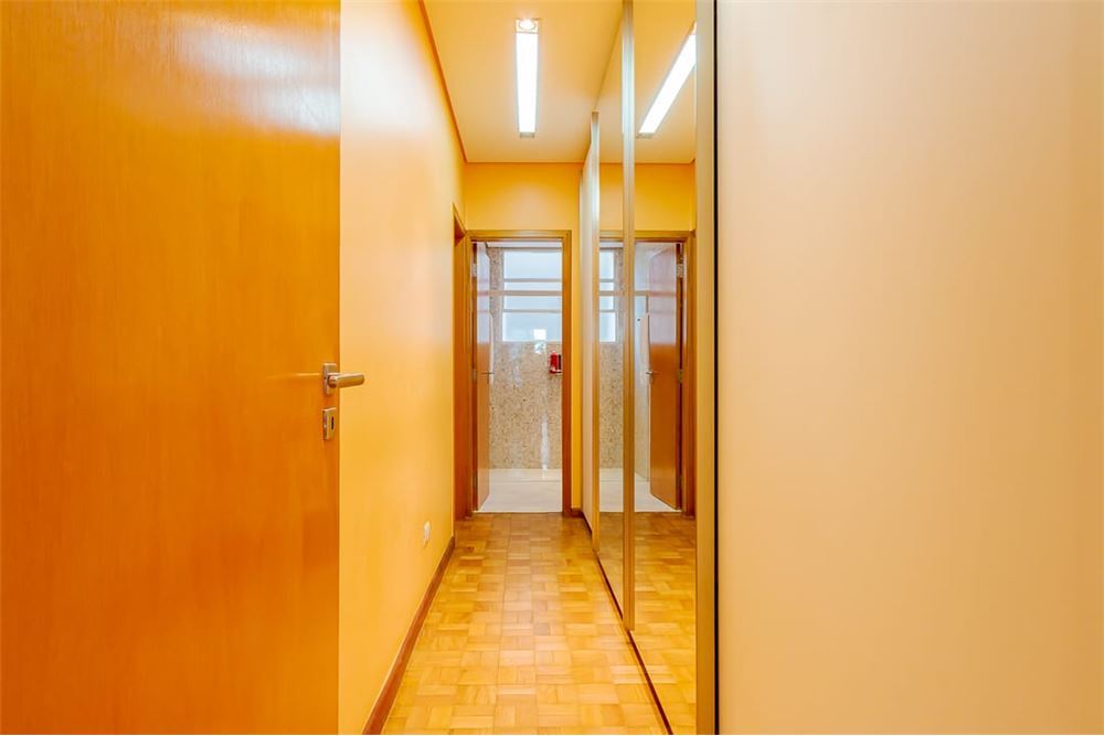 Apartamento à venda com 3 quartos, 165m² - Foto 10