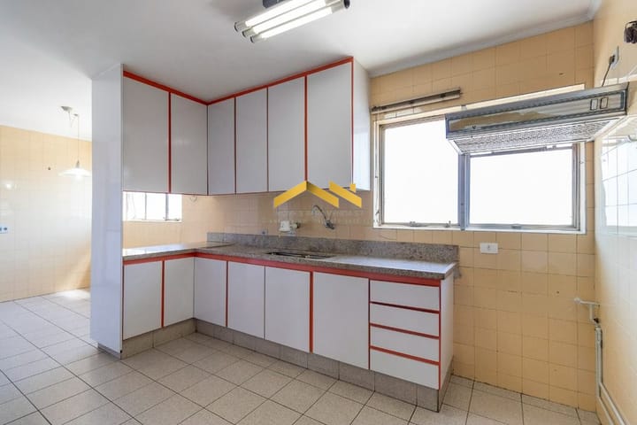 Apartamento à venda com 3 quartos, 227m² - Foto 28