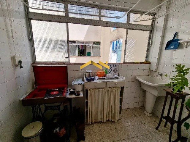 Apartamento à venda com 2 quartos, 85m² - Foto 11