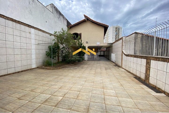 Casa à venda com 5 quartos, 282m² - Foto 19