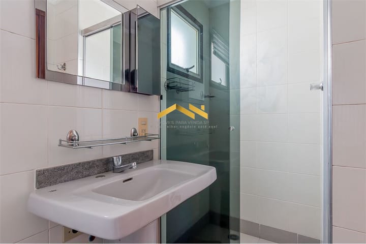 Apartamento à venda com 3 quartos, 160m² - Foto 11