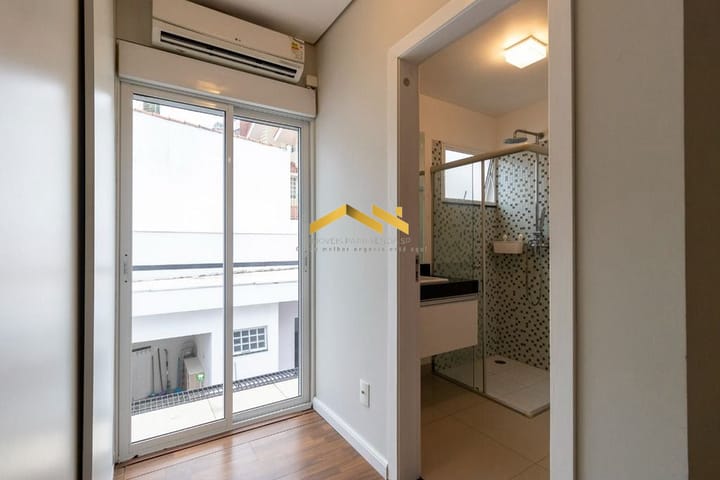 Casa à venda com 3 quartos, 286m² - Foto 6