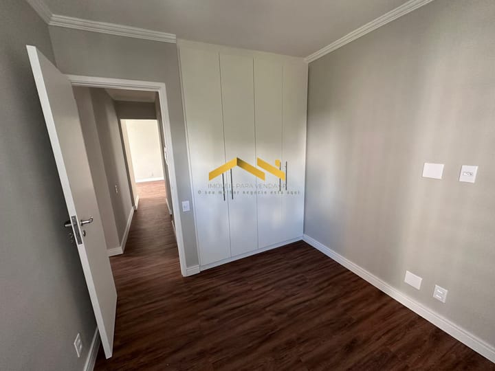 Apartamento à venda com 3 quartos, 80m² - Foto 3