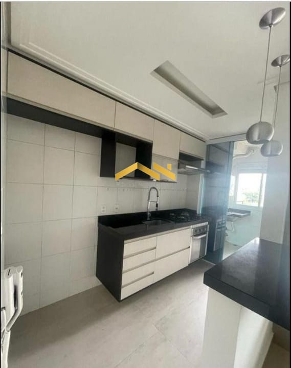 Apartamento à venda com 2 quartos, 70m² - Foto 9