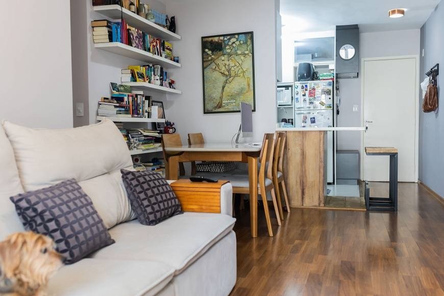 Apartamento à venda com 2 quartos, 75m² - Foto 1