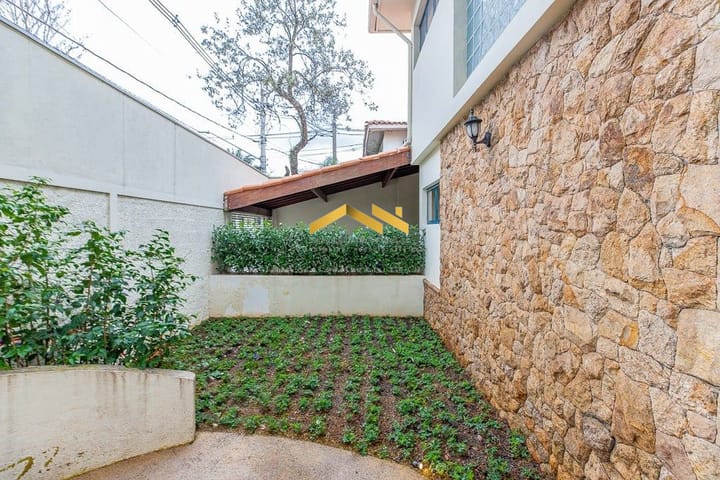 Casa à venda com 3 quartos, 220m² - Foto 37