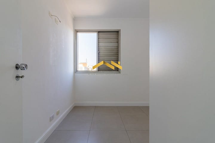 Apartamento à venda com 2 quartos, 75m² - Foto 13