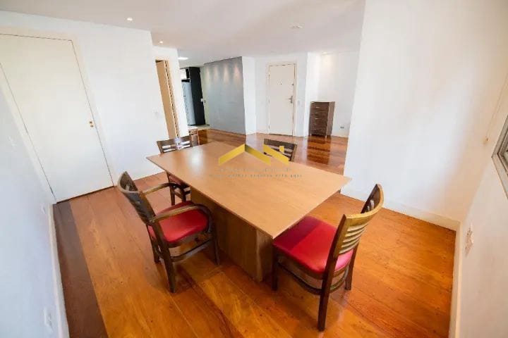 Apartamento à venda com 2 quartos, 107m² - Foto 2