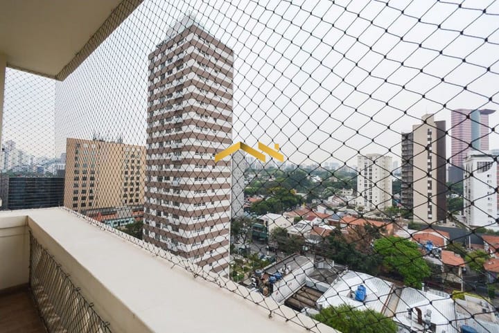 Apartamento à venda com 4 quartos, 246m² - Foto 5