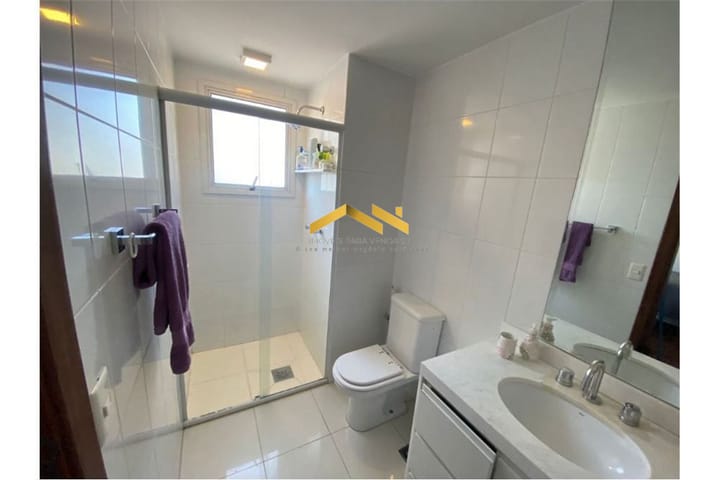 Apartamento à venda com 3 quartos, 200m² - Foto 6