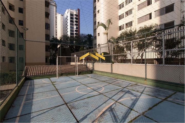 Apartamento à venda com 4 quartos, 192m² - Foto 31