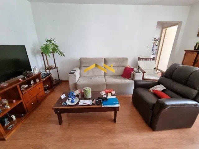 Apartamento à venda com 2 quartos, 85m² - Foto 4