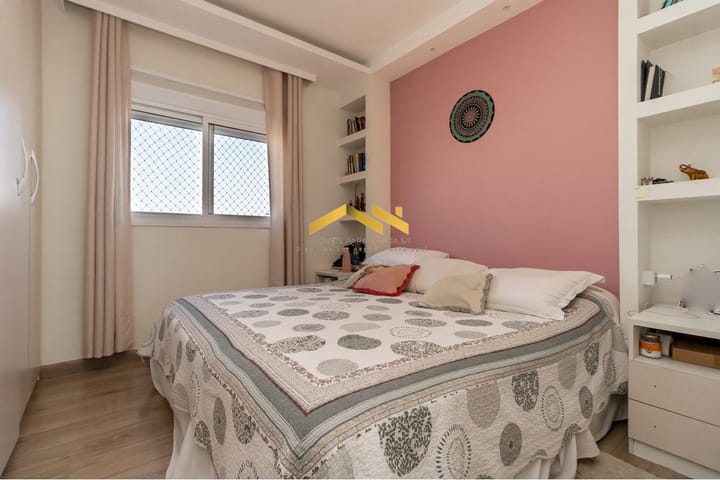 Apartamento à venda com 3 quartos, 96m² - Foto 2