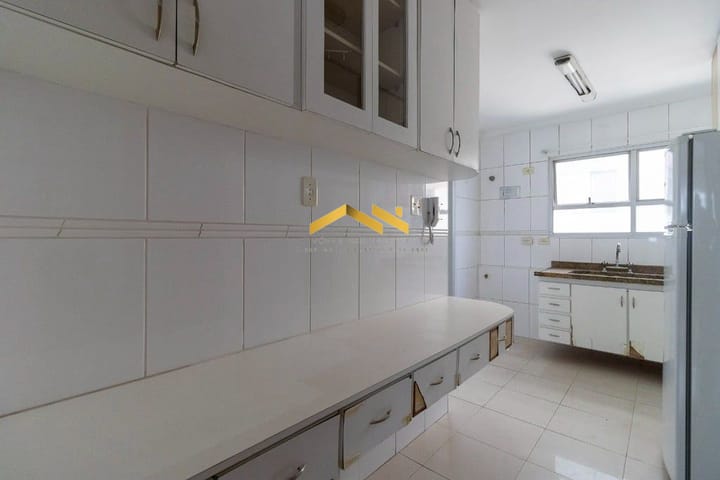 Apartamento à venda com 3 quartos, 90m² - Foto 12