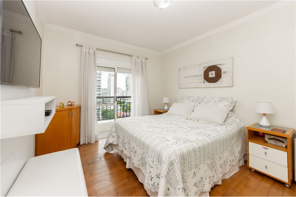 Apartamento à venda com 4 quartos, 198m² - Foto 43