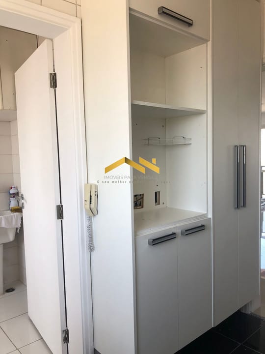 Apartamento à venda com 2 quartos, 81m² - Foto 12