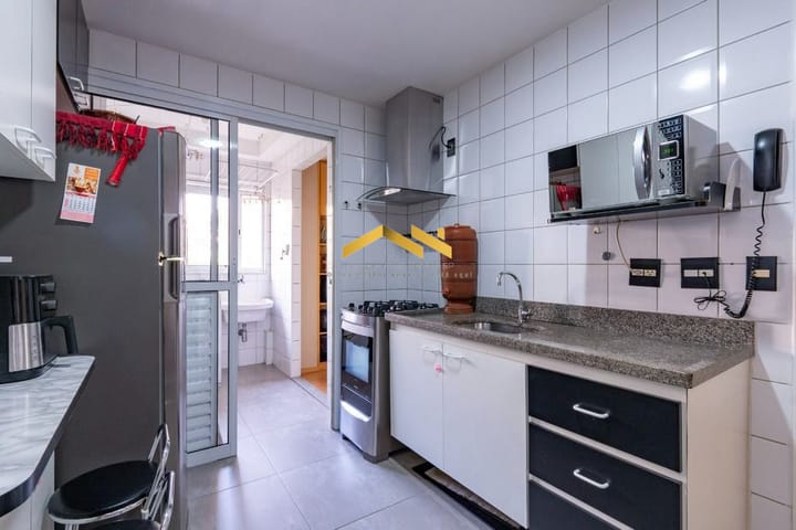 Apartamento à venda com 3 quartos, 90m² - Foto 5