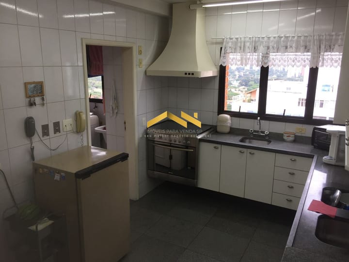 Apartamento à venda com 4 quartos, 200m² - Foto 11