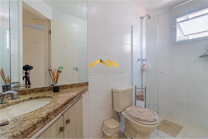 Apartamento à venda com 2 quartos, 63m² - Foto 17